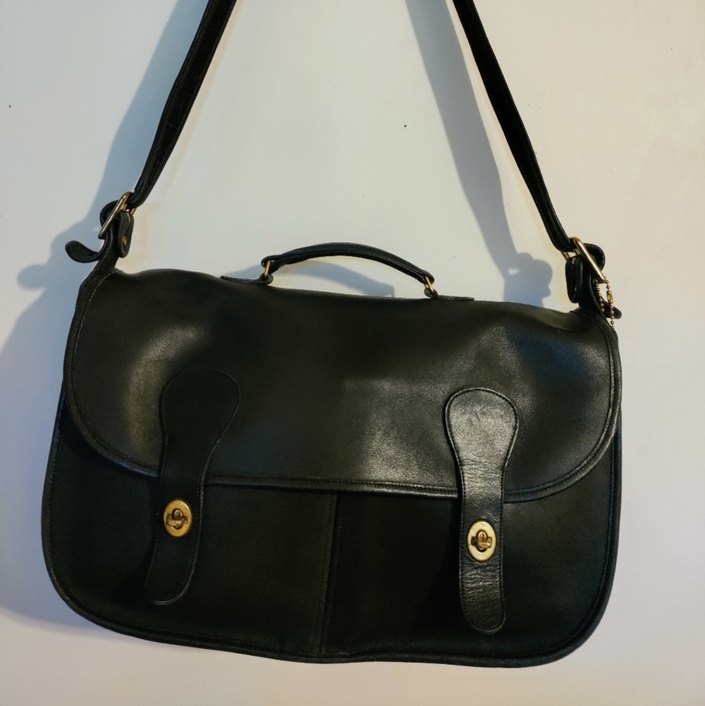 RARE Vintage 80’s Collector Condition Coach Courier Bag # 9800 in Black Leather. - Picture 2 of 12